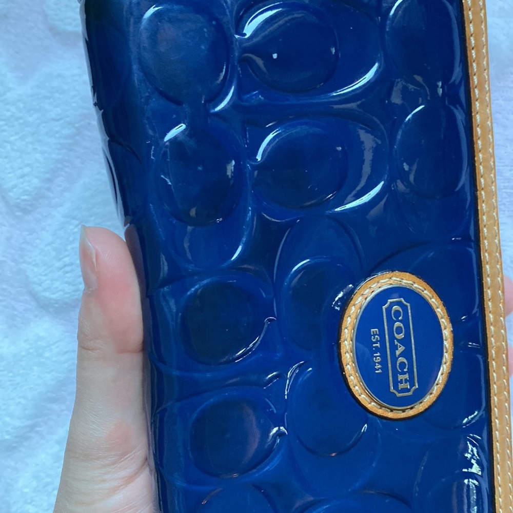 Authentic Coach Wallet - Picture 5 of 5